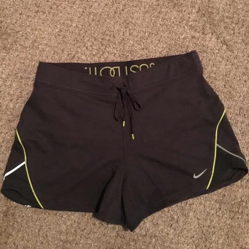 Worn few times. Doest fit me anymore.